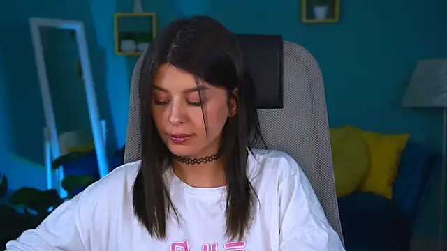 NicoleMun online show from February 2025 03:26:01 PM