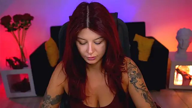 NicoleMun online show from October 2025 12:50:01 PM