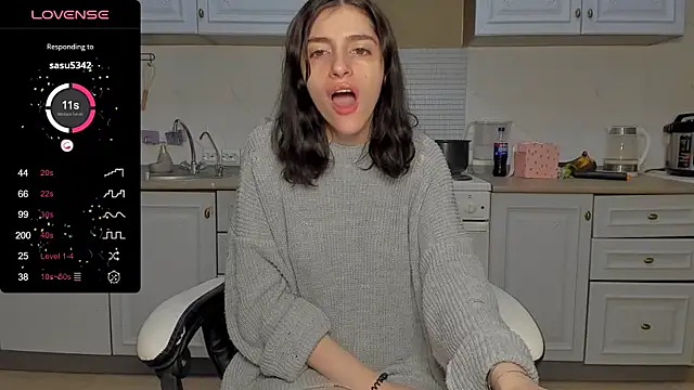 broosnica1 online show from February 2025 08:15:01 PM