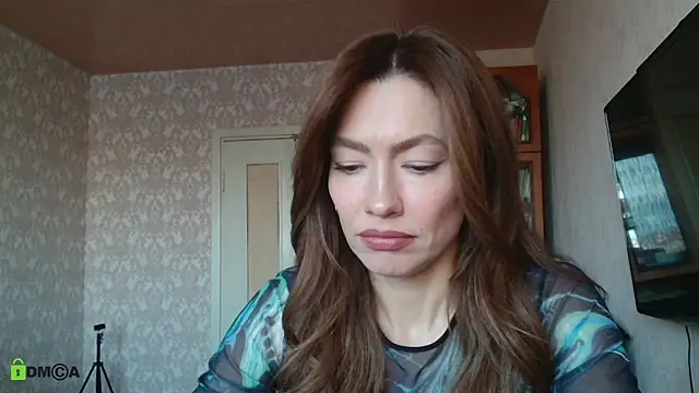 alicia spicy online show from October 2025 04:57:01 AM