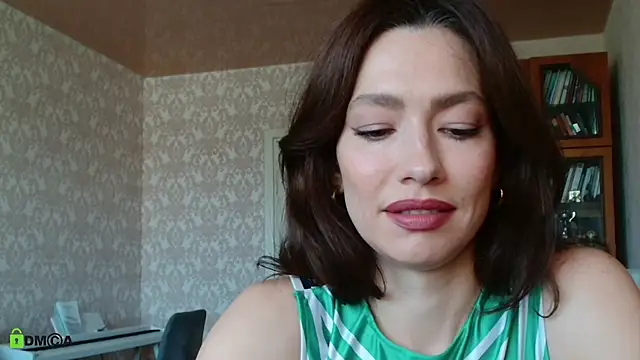 Snapshot of alicia_spicy chatting on July 2026 06:05:01 AM alicia spicy online show from July 2026 06:05:01 AM