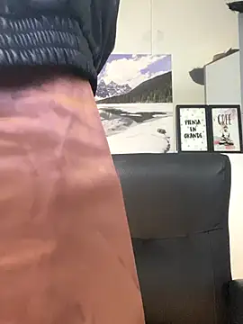 xenia golden online show from November 2025 04:21:02 PM