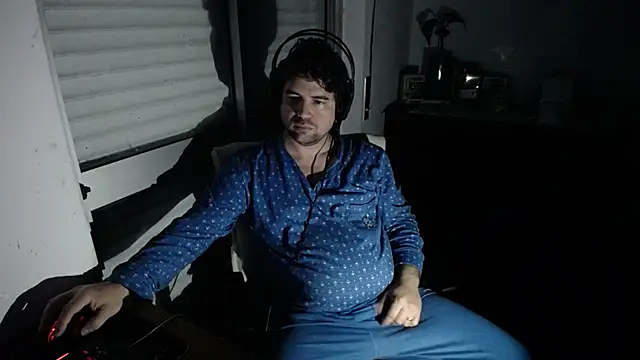 Snapshot of Kohaynewbie chatting on April 2026 11:09:02 PM Kohaynewbie online show from April 2026 11:09:02 PM