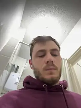 Snapshot of Julian128 chatting on March 2025 07:38:02 PM Julian128 online show from March 2025 07:38:02 PM