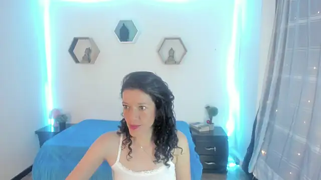 Snapshot of Paloma_victory chatting on January 2025 07:56:02 PM Paloma victory online show from January 2025 07:56:02 PM