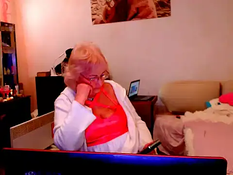 Natali7634 online show from March 2025 12:34:01 PM