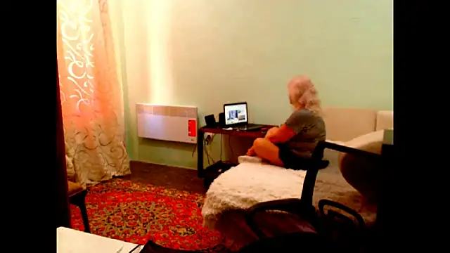 Natali7634 online show from September 2025 09:32:02 AM