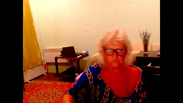 Snapshot of Natali7634 chatting on June 2026 05:03:01 PM Natali7634 online show from June 2026 05:03:01 PM