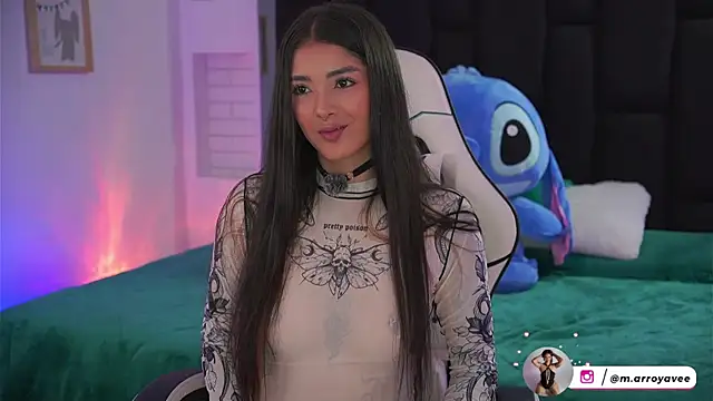 Snapshot of Marianamonroe_ chatting on July 2026 11:50:01 AM Marianamonroe online show from July 2026 11:50:01 AM