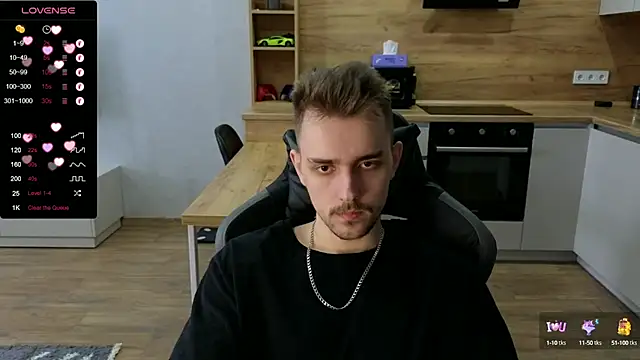 Snapshot of Larstar01 chatting on January 2025 11:20:02 AM Larstar01 online show from January 2025 11:20:02 AM