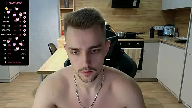 Snapshot of Larstar01 chatting on January 2025 08:46:01 PM Larstar01 online show from January 2025 08:46:01 PM