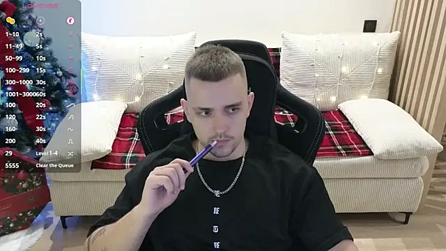 Larstar01 online show from January 2026 11:09:01 PM