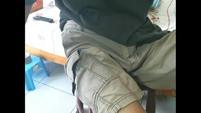 triangle0623 online show from August 2026 06:56:01 AM