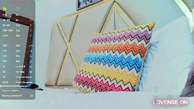 kinkyhousewifee online show from January 2025 10:26:01 PM