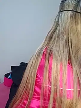 titiasexy online show from November 2025 01:22:01 PM