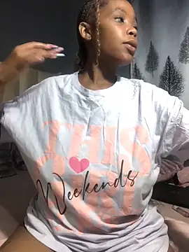 Nicole Liam  online show from November 2025 08:09:01 PM