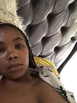 Nicole Liam  online show from January 2026 11:48:02 AM