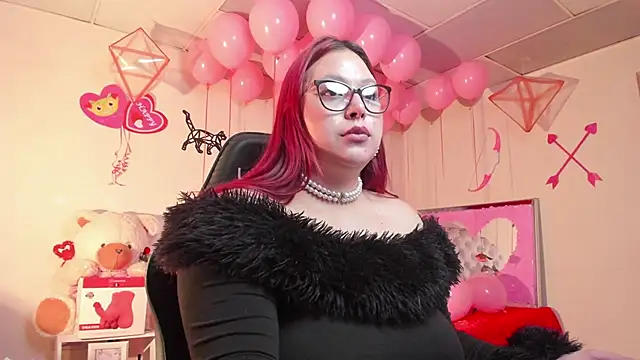 Blair Elliss online show from February 2025 06:51:01 PM