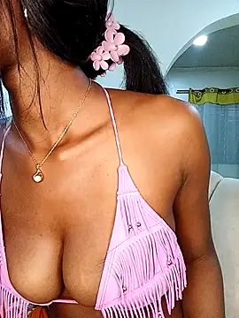 Snapshot of Ayrella02 chatting on January 2026 11:52:01 PM Ayrella02 online show from January 2026 11:52:01 PM