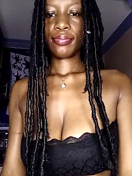 Snapshot of Ayrella02 chatting on March 2026 12:39:01 AM Ayrella02 online show from March 2026 12:39:01 AM