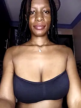 Snapshot of Ayrella02 chatting on March 2026 01:34:01 AM Ayrella02 online show from March 2026 01:34:01 AM