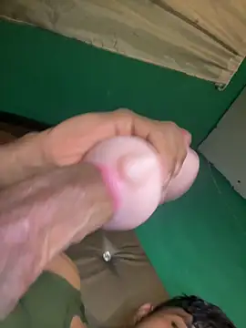 Adrian181 online show from April 2026 01:56:01 AM