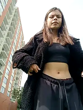 Violeta 12- online show from April 2026 02:00:02 PM