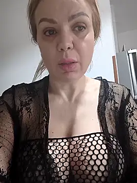 eva ragazzadolce online show from April 2026 01:08:02 PM