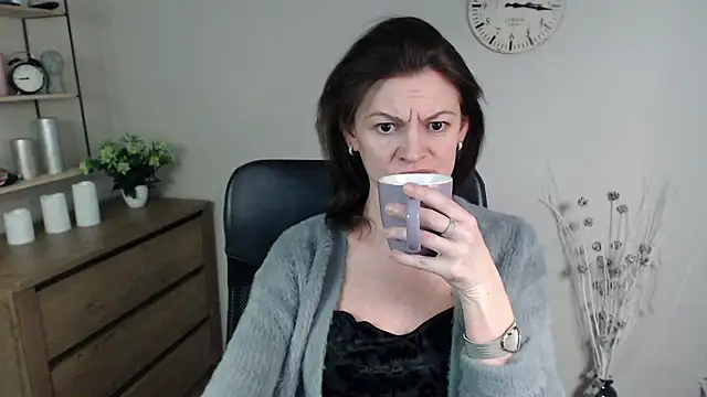 VivianWILD online show from January 2025 06:53:02 AM