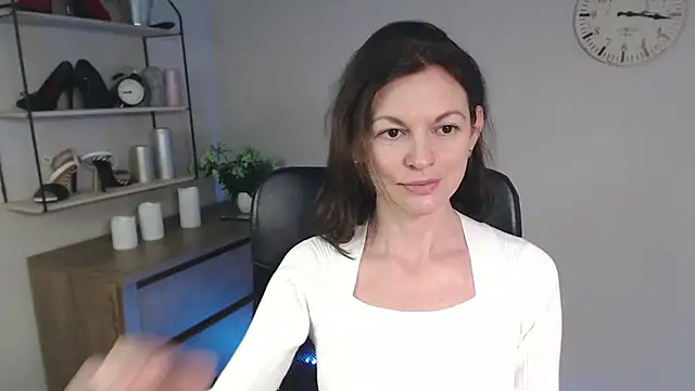 VivianWILD online show from February 2025 07:29:01 AM