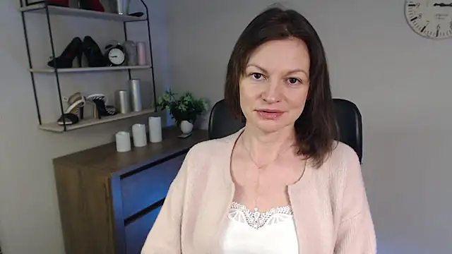 VivianWILD online show from February 2025 07:15:01 AM