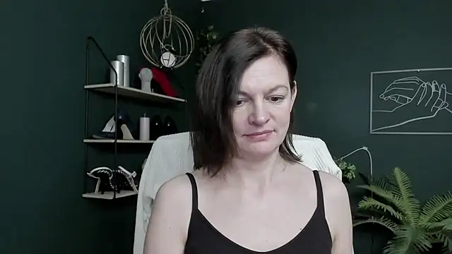 VivianWILD online show from April 2026 06:03:02 AM