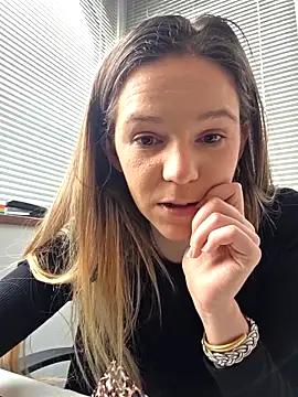 lucie mehott online show from March 2026 12:56:02 PM