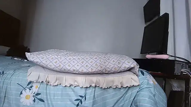 Snapshot of shoshortyy chatting on February 2026 10:50:01 PM shoshortyy online show from February 2026 10:50:01 PM