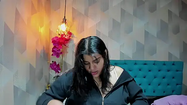 LindaBreeS online show from February 2026 03:54:02 PM