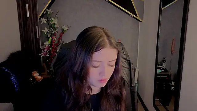 almma shy online show from October 2025 01:19:01 PM