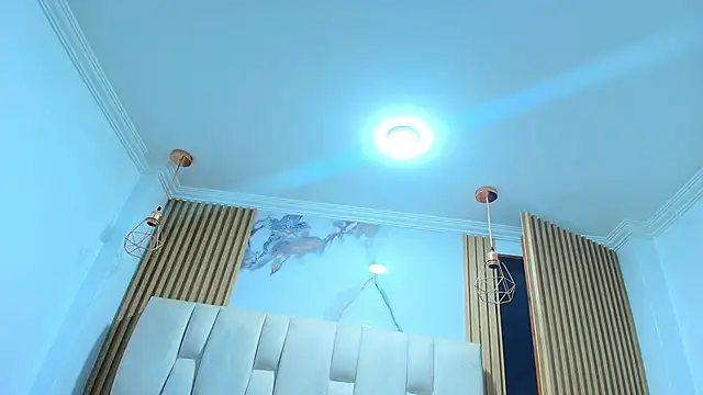 Naughty Kittenm online show from April 2026 10:52:02 AM