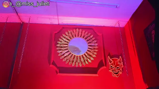 Julieta Russell online show from July 2026 11:19:01 AM