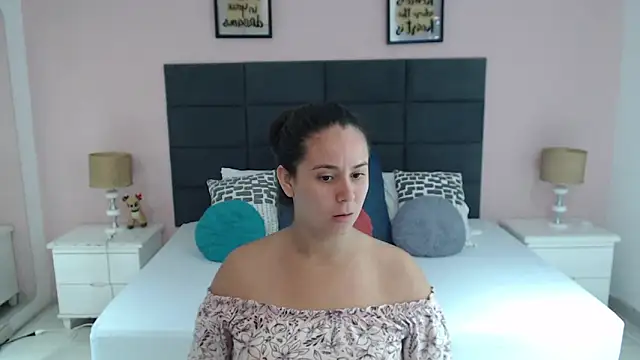 MadisonJenner online show from January 2025 12:52:02 PM