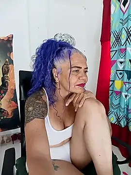 freyadevil333 online show from November 2025 12:58:02 PM