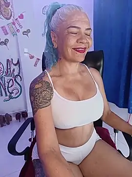 freyadevil333 online show from February 2026 12:58:02 AM