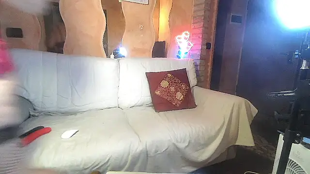 Sunbelxx online show from November 2025 04:16:01 PM