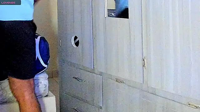 Big furry bear13 online show from February 2025 05:45:02 AM