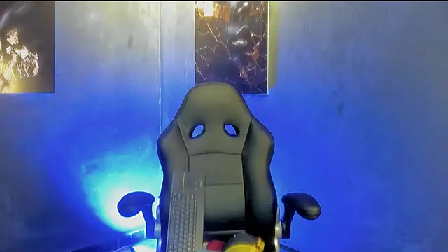 Big furry bear13 online show from September 2025 05:23:02 AM