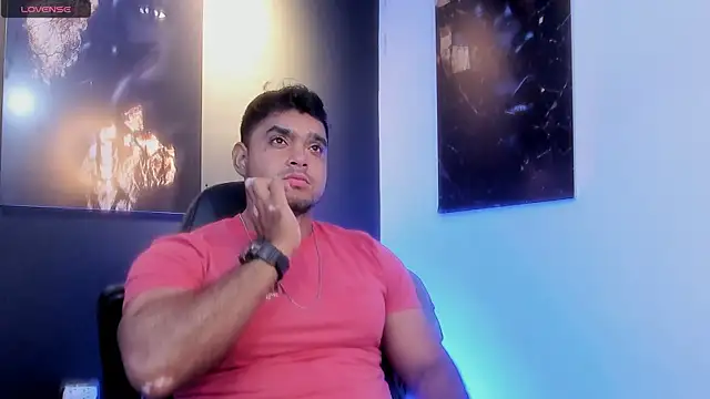 Big furry bear13 online show from October 2025 04:44:02 AM