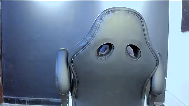 Big furry bear13 online show from April 2026 06:16:02 AM