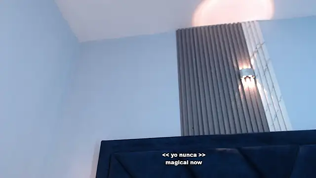 Snapshot of MollyCruz chatting on March 2025 11:40:01 AM MollyCruz online show from March 2025 11:40:01 AM