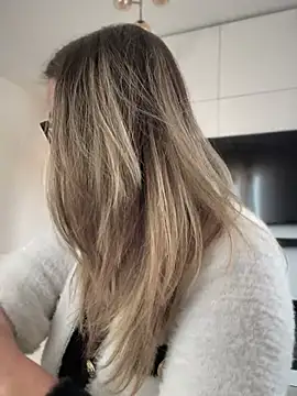 HotXMom online show from March 2025 07:57:02 AM