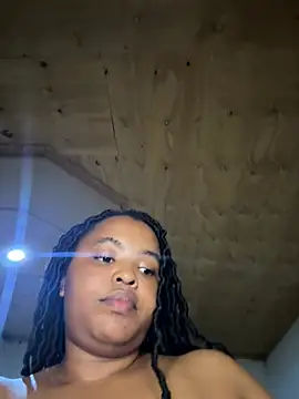 Linahlove online show from March 2025 07:43:02 PM