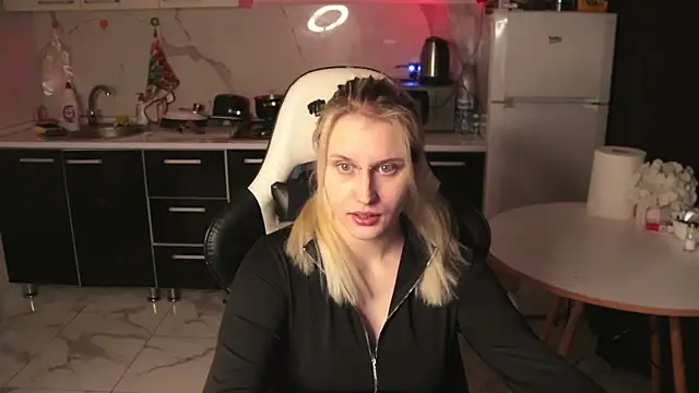 MertyXX online show from April 2026 09:19:01 PM